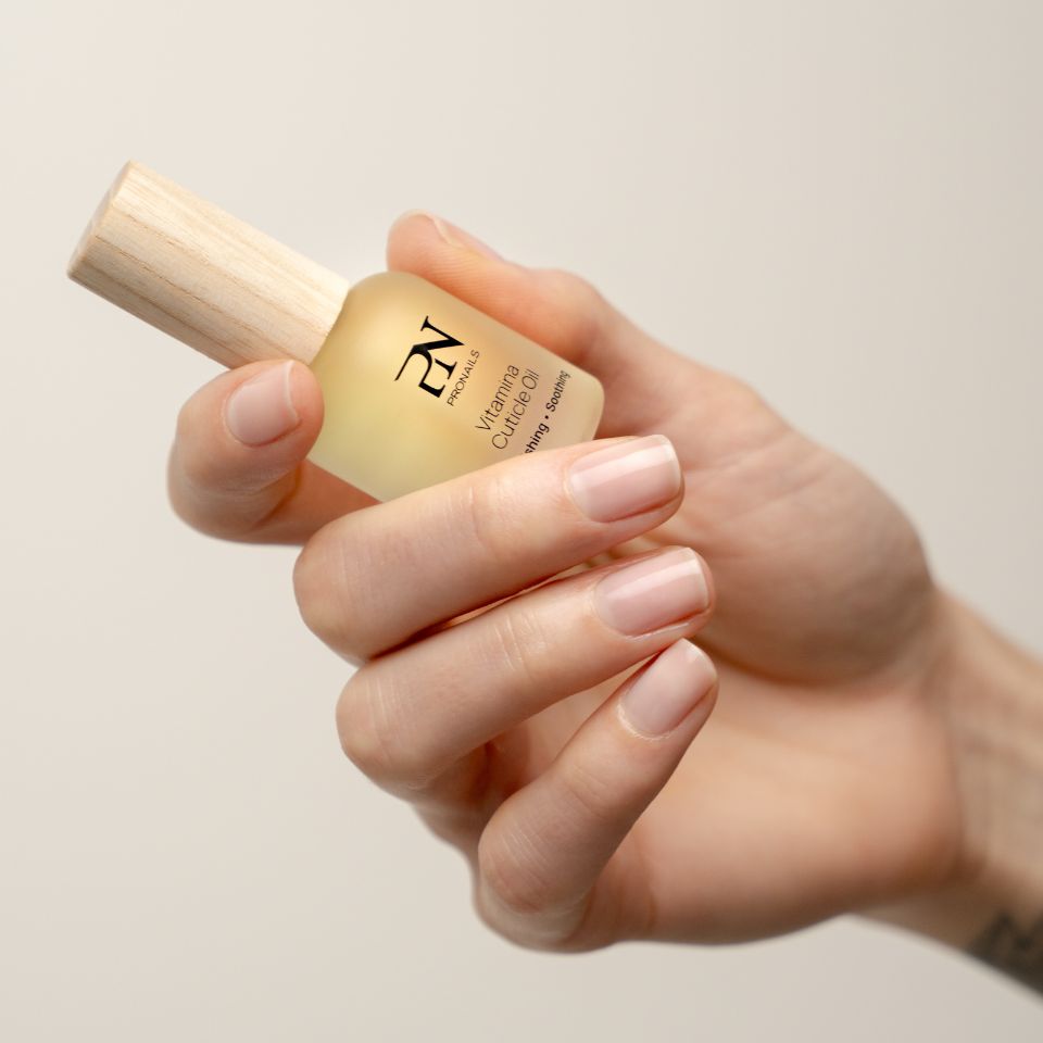 ProNails Vitamina Cuticle Oil 10 ml Nowa linia Nail Care.jpg