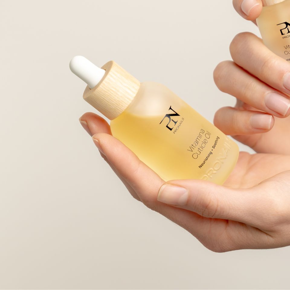 ProNails Vitamina Cuticle Oil 40 ml Nowa linia Nail Care (1).jpg